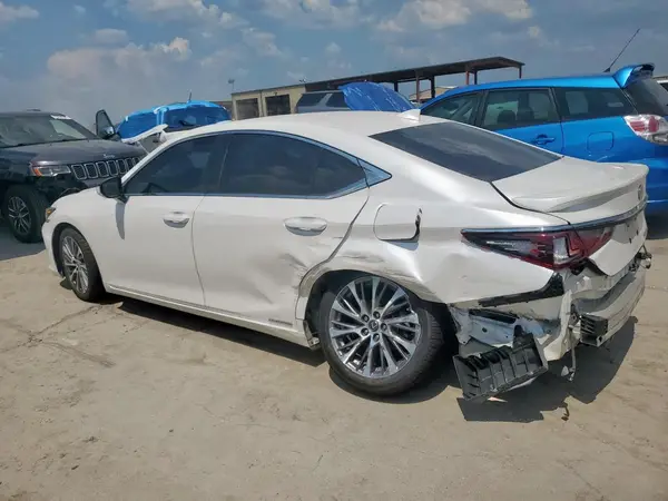 58AD21B1XLU011449 2020 LEXUS ES - Image 2