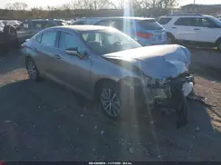 58ADA1C10MU002195 2021 LEXUS ES