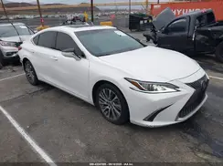 58ADA1C10MU003170 2021 LEXUS ES