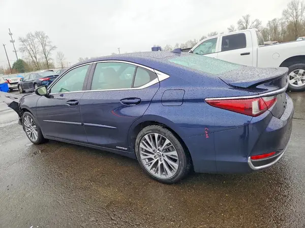 58ADA1C10MU008823 2021 LEXUS ES - Image 2