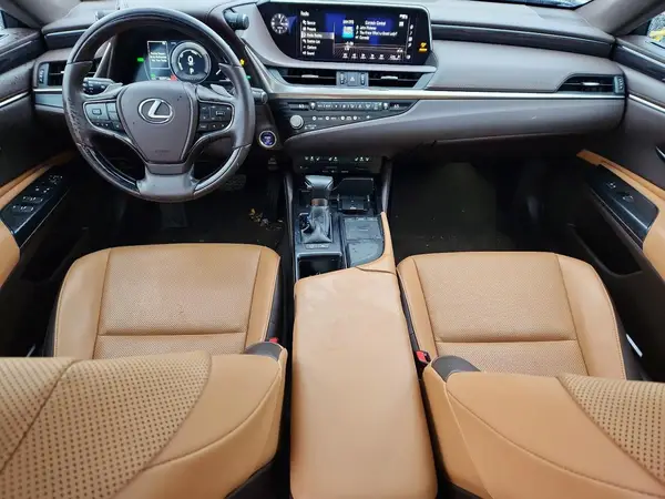 58ADA1C10MU008823 2021 LEXUS ES - Image 8