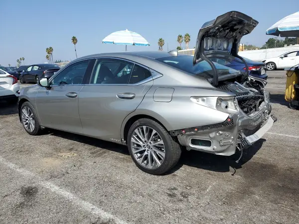 58ADA1C10MU010622 2021 LEXUS ES - Image 2