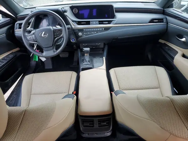 58ADA1C10MU011611 2021 LEXUS ES - Image 8