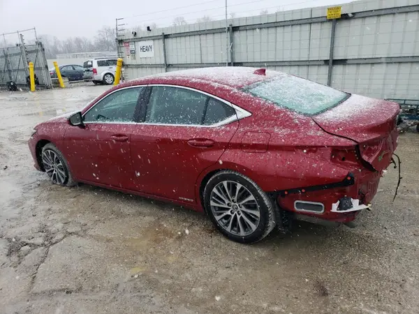 58ADA1C10MU013018 2021 LEXUS ES - Image 2