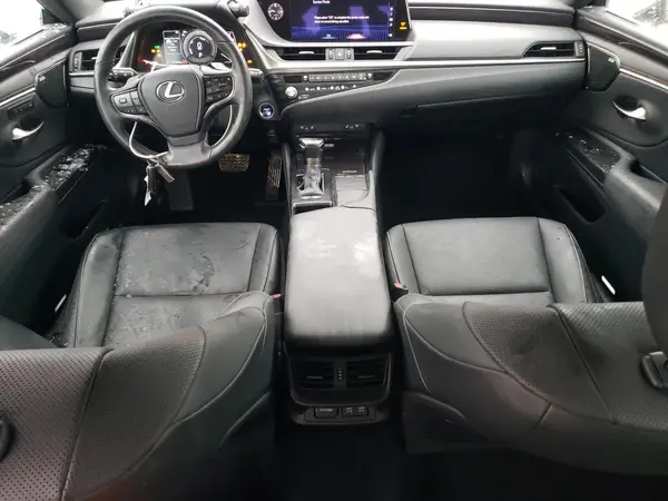 58ADA1C10MU013018 2021 LEXUS ES - Image 8