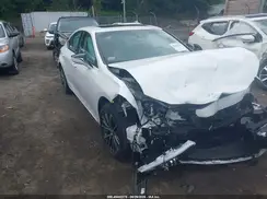 58ADA1C10NU013313 2022 LEXUS ES