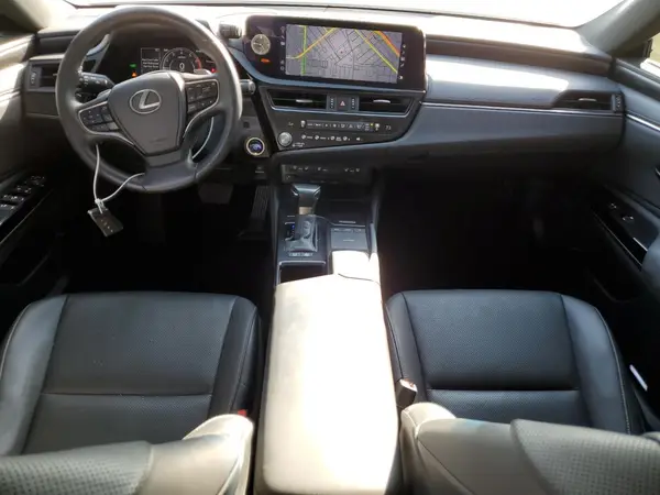58ADA1C10NU018236 2022 LEXUS ES - Image 8