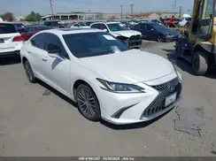 58ADA1C10NU021816 2022 LEXUS ES