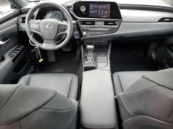 58ADA1C10NU022643 2022 LEXUS ES - Image 8