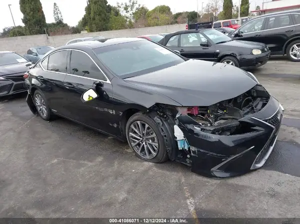 58ADA1C10NU025462 2022 LEXUS ES - Image 1
