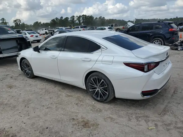 58ADA1C10PU027232 2023 LEXUS ES - Image 2