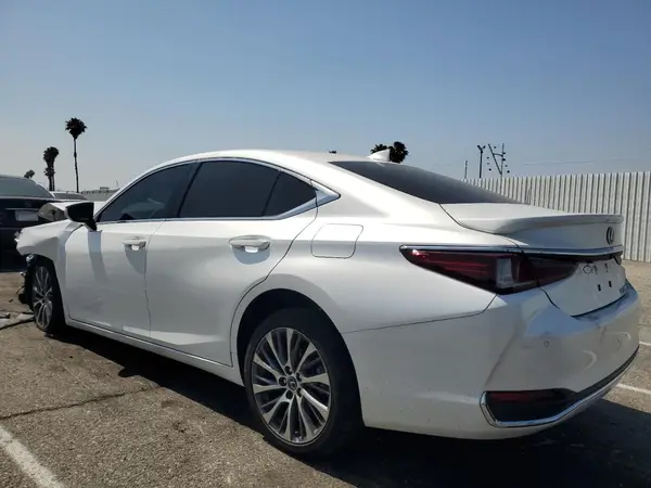 58ADA1C10RU040064 2024 LEXUS ES - Image 2