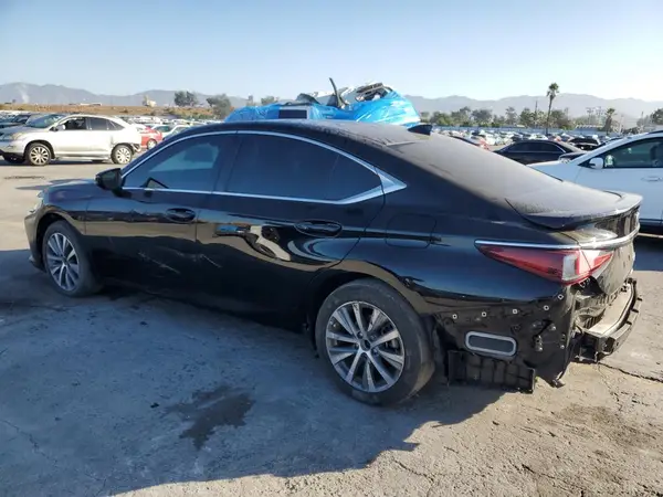 58ADA1C10RU041179 2024 LEXUS ES - Image 2