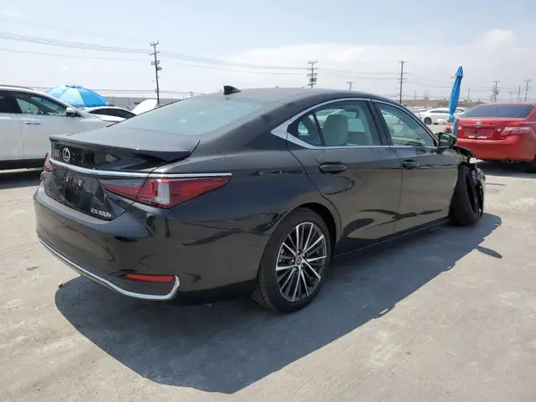 58ADA1C10RU042137 2024 LEXUS ES - Image 3