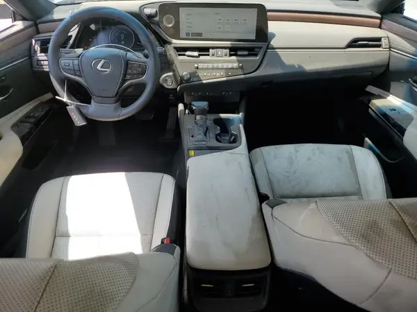 58ADA1C10RU042137 2024 LEXUS ES - Image 8