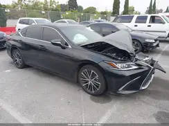 58ADA1C10RU043112 2024 LEXUS ES