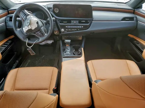 58ADA1C10RU044843 2024 LEXUS ES - Image 8