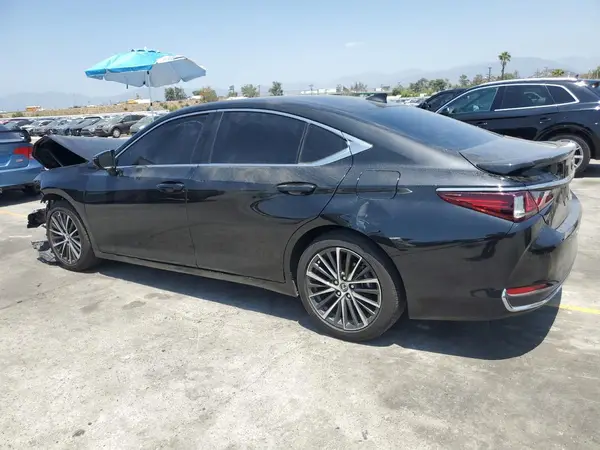 58ADA1C10RU047127 2024 LEXUS ES - Image 2
