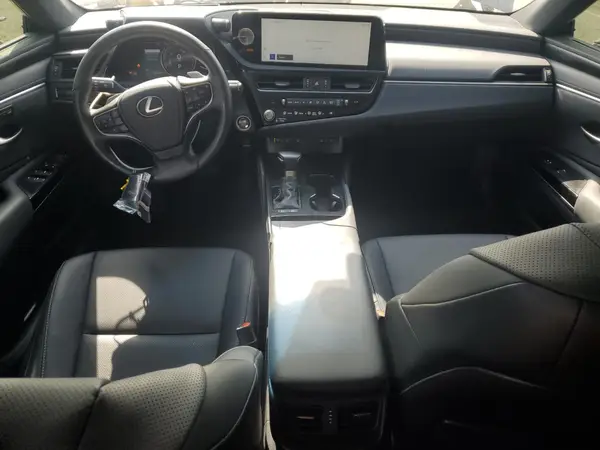 58ADA1C10RU049279 2024 LEXUS ES - Image 8