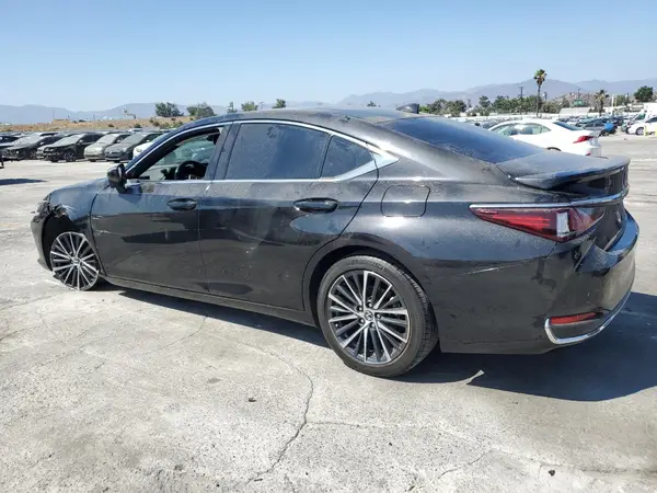 58ADA1C10RU049346 2024 LEXUS ES - Image 2