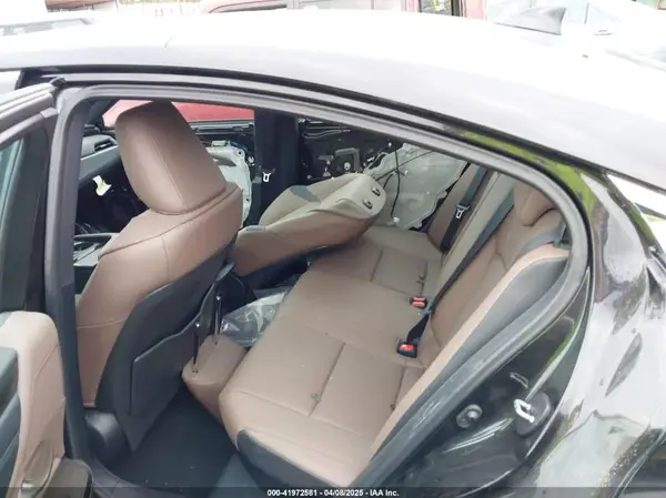 58ADA1C10RU051680 2024 LEXUS ES - Image 8
