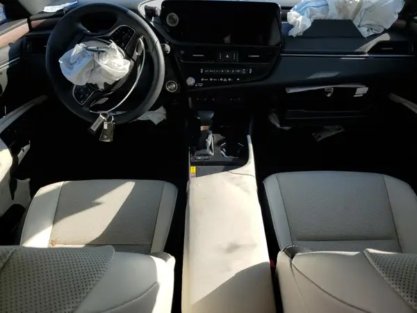 58ADA1C10SU056822 2025 LEXUS ES - Image 8