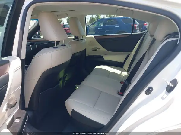 58ADA1C10SU059638 2025 LEXUS ES - Image 8