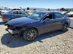 58ADA1C10SU066122 2025 LEXUS ES