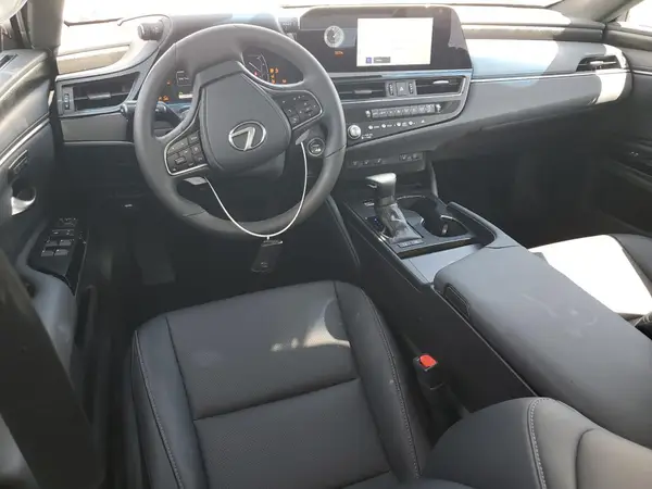58ADA1C10SU067142 2025 LEXUS ES - Image 8