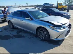 58ADA1C10SU073569 2025 LEXUS ES