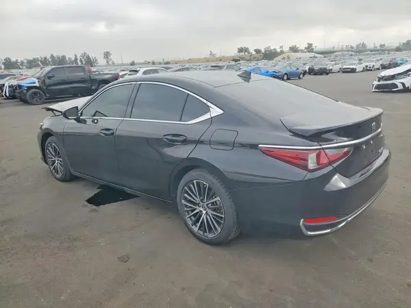 58ADA1C10SU073751 2025 LEXUS ES - Image 2