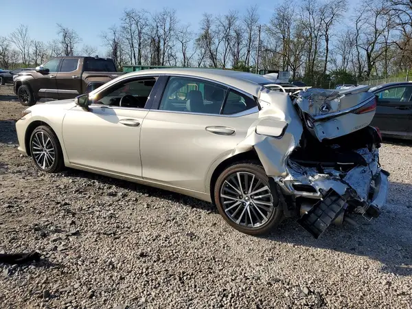 58ADA1C10SU077248 2025 LEXUS ES - Image 2