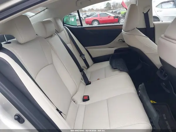 58ADA1C10SU077458 2025 LEXUS ES - Image 8