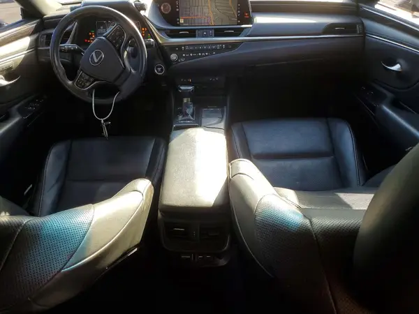 58ADA1C11MU006403 2021 LEXUS ES - Image 8