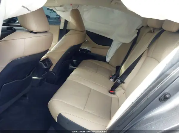 58ADA1C11MU008541 2021 LEXUS ES - Image 8