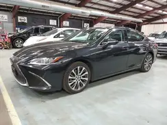 58ADA1C11MU012816 2021 LEXUS ES
