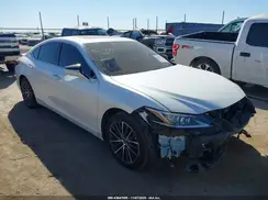58ADA1C11NU025096 2022 LEXUS ES