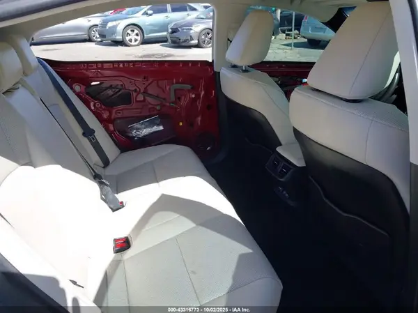 58ADA1C11PU030706 2023 LEXUS ES - Image 8