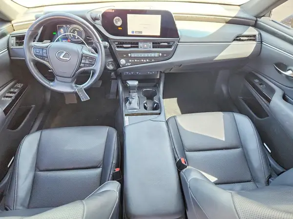 58ADA1C11PU033282 2023 LEXUS ES - Image 8