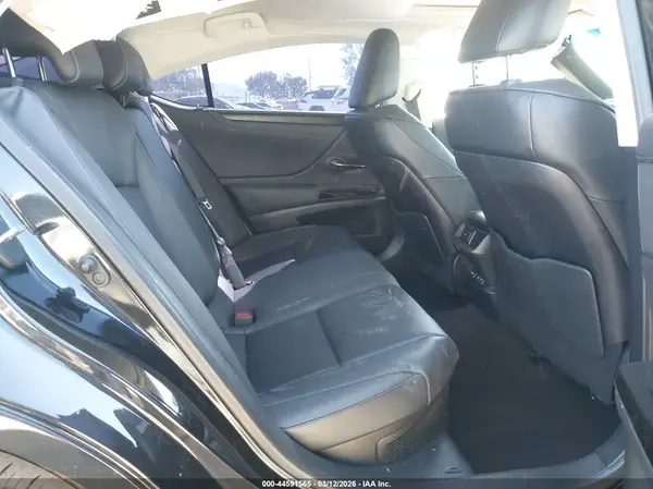 58ADA1C11PU035761 2023 LEXUS ES - Image 8