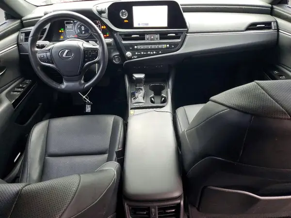 58ADA1C11RU046990 2024 LEXUS ES - Image 8