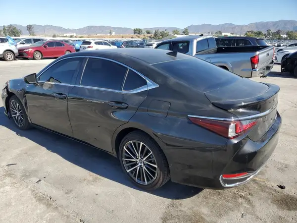 58ADA1C11RU048187 2024 LEXUS ES - Image 2