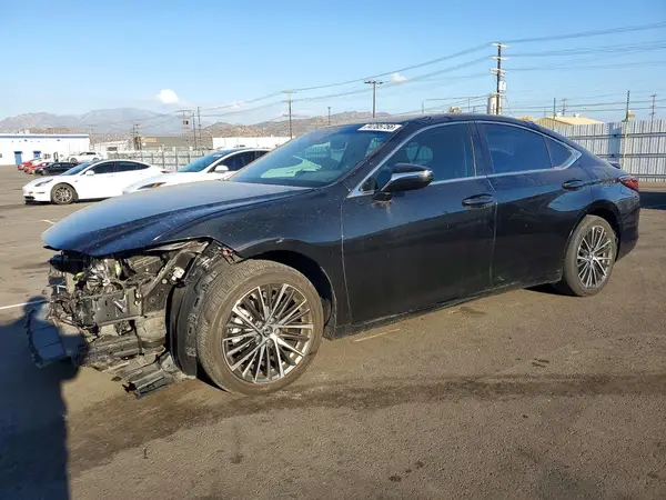 58ADA1C11RU049534 2017 LEXUS ES - Image 1