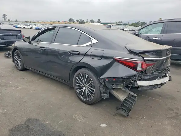 58ADA1C11RU053227 2024 LEXUS ES - Image 2