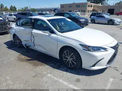 58ADA1C11SU055520 2025 LEXUS ES