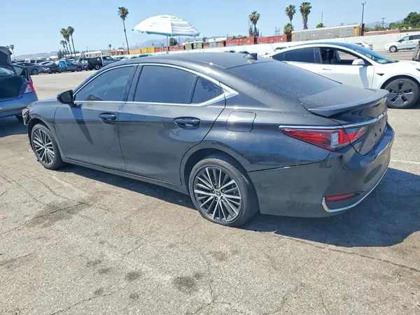 58ADA1C11SU058434 2025 LEXUS ES - Image 2