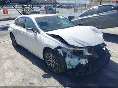 58ADA1C11SU065349 2025 LEXUS ES