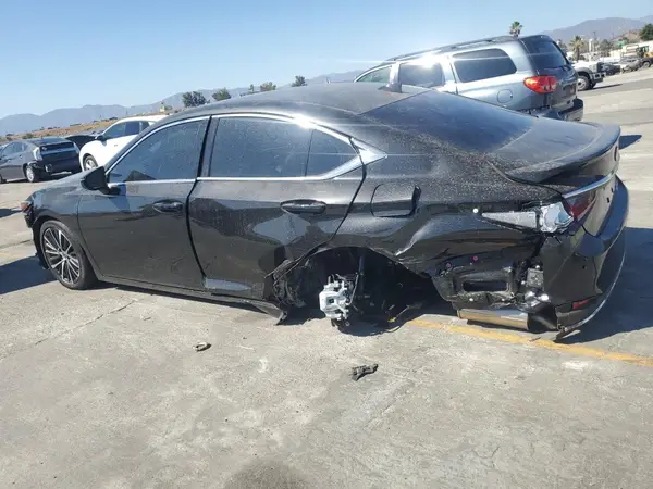 58ADA1C11SU066193 2025 LEXUS ES - Image 2