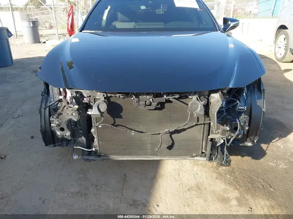 2025 LEXUS ES auction photo 6