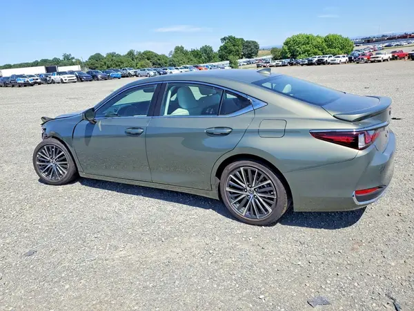58ADA1C11SU071555 2025 LEXUS ES - Image 2